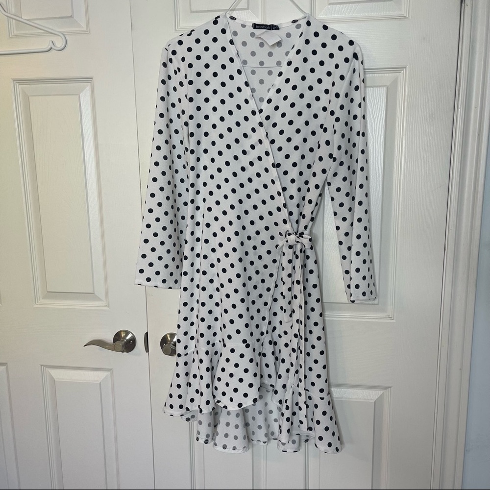 Boohoo Polka Dot Frill Long Sleeve Wrap Dress 12